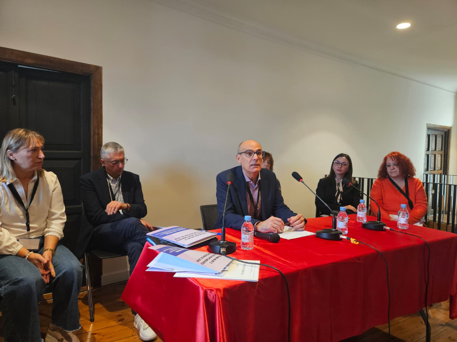 Jornada en Camponaraya para presentar la guía. 