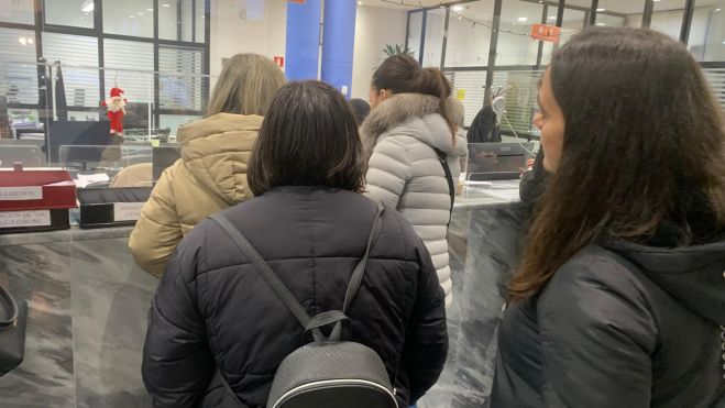 Presentación de las firmas en el Ayuntamiento. 