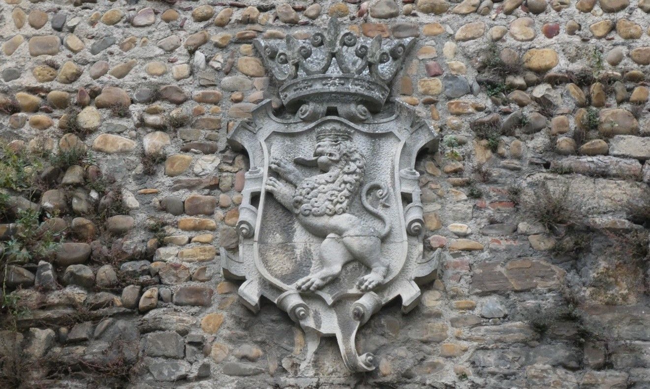 Escudo. | GREGORIO F. CASTAÑÓN Escudo. | GREGORIO F. CASTAÑÓN