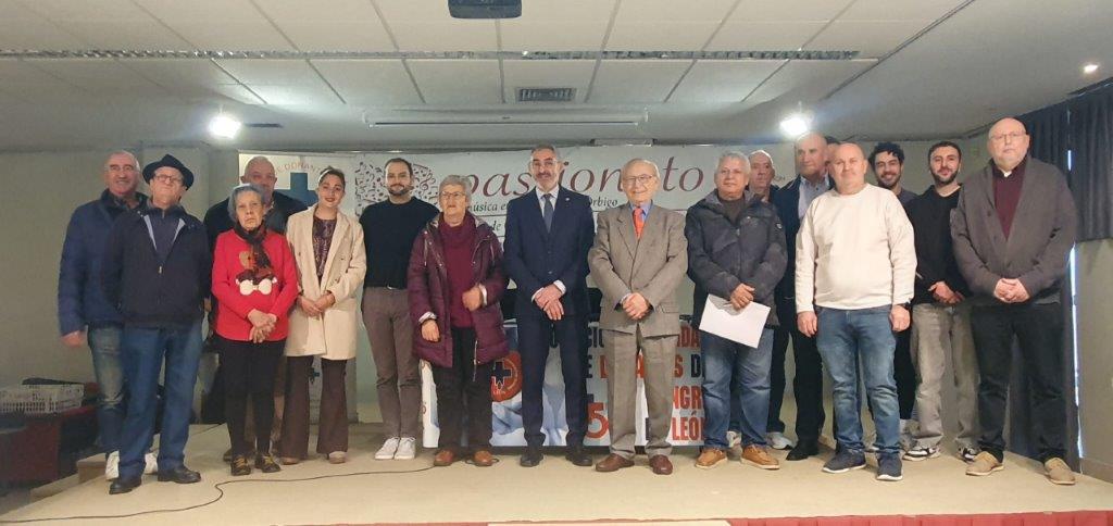 Foto de familia durante la celebración de la jornada celebrada este pasado domingo. | L.N.C.