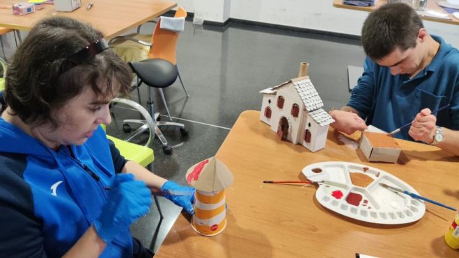 Una Navidad ‘reciclada’ en el Centro de Referencia Estatal de Discapacidad y Dependencia de San Andrés del Rabanedo2.