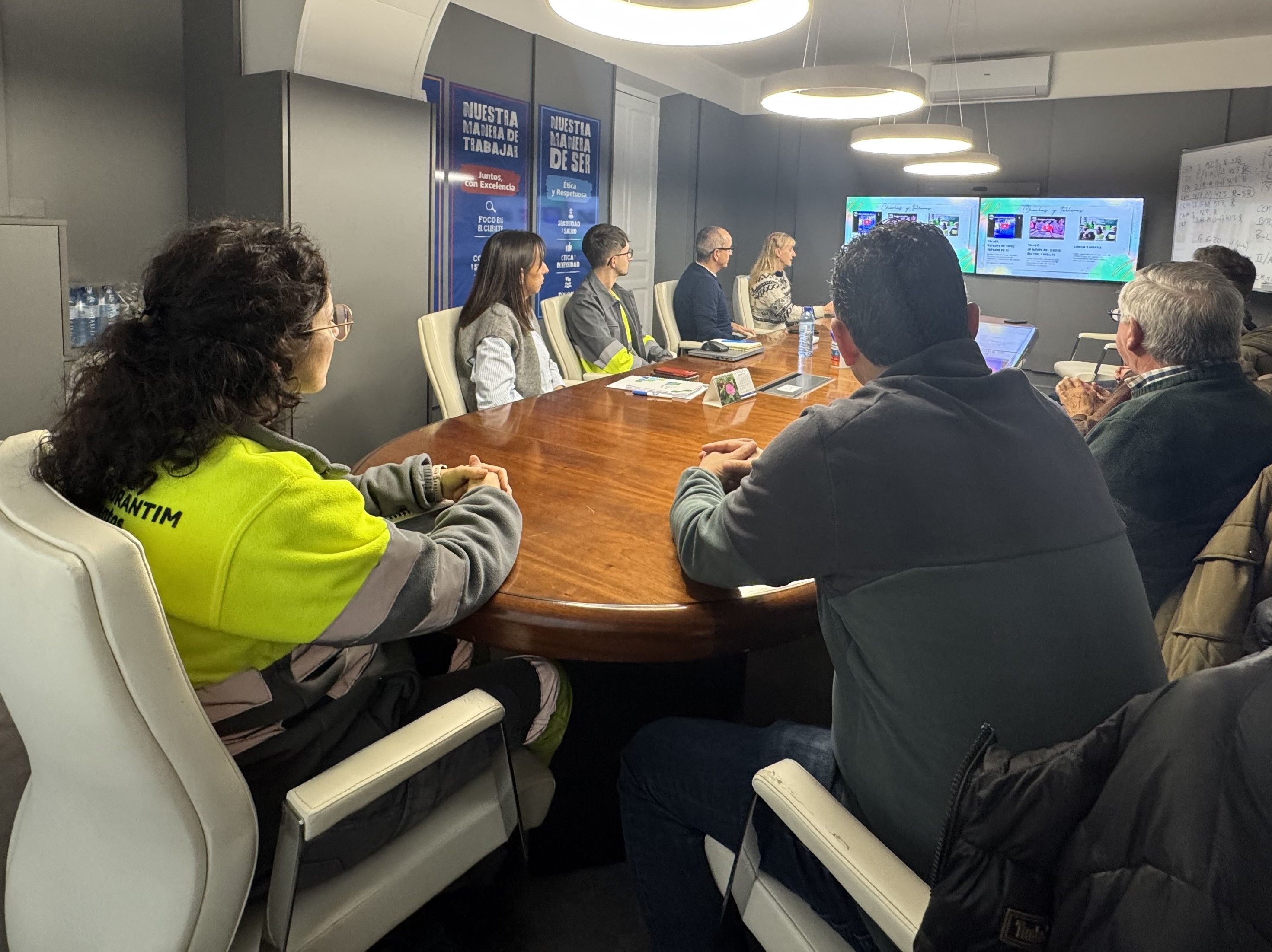 Comisión de Sostenibilidad en Cementos Cosmos. 