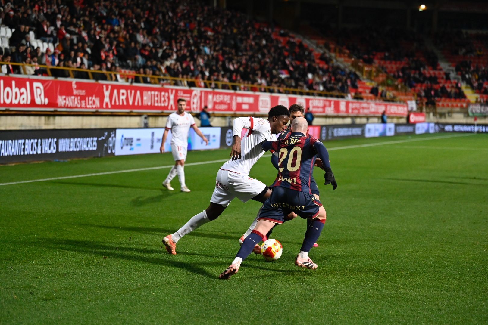 Cultural Levante: REPORTAJE GRÁFICO: SAÚL ARÉN