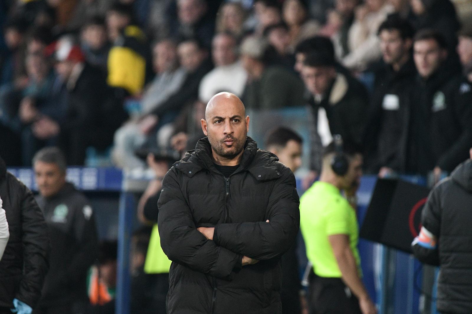 Mehdi Nafti durante uno de los momentos ante el Arenteiro en El Toralín. QUINITO