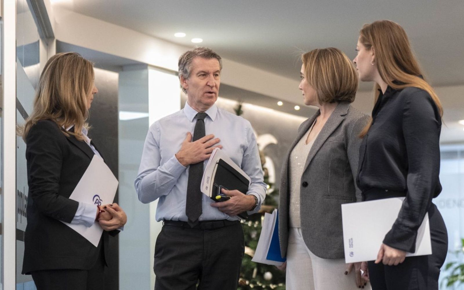 Alberto Núñez Feijóo junto con parte del Comité de Dirección del Partido Popular | PARTIDO POPULAR 