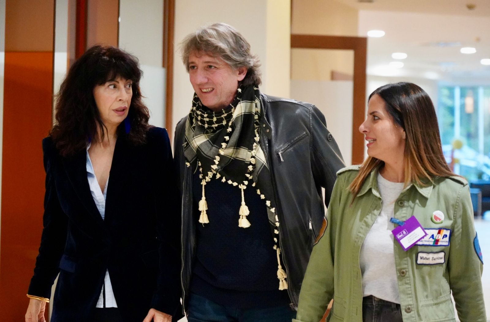 Carlos Martínez junto a Nuria Rubio y Ana María Redondo, previo al Comité Autonómico del PSOE | LETICIA PÉREZ (ICAL)