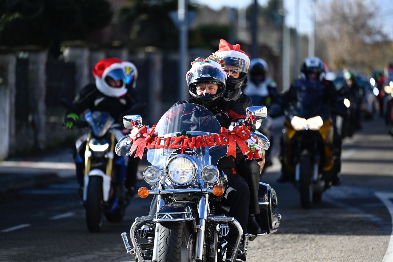 Papá Noel llega a San Andrés en moto | SAÚL ARÉN