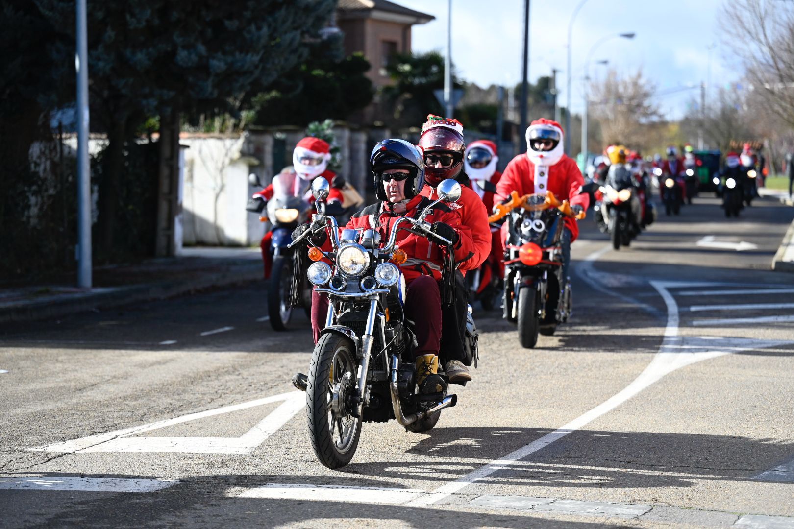 Papá Noel llega a San Andrés en moto| SAÚL ARÉN