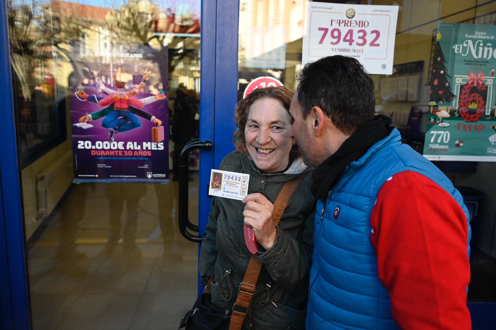 'El Gordo' deja una lluvia de millones en La Bañeza  | SAÚL ARÉN