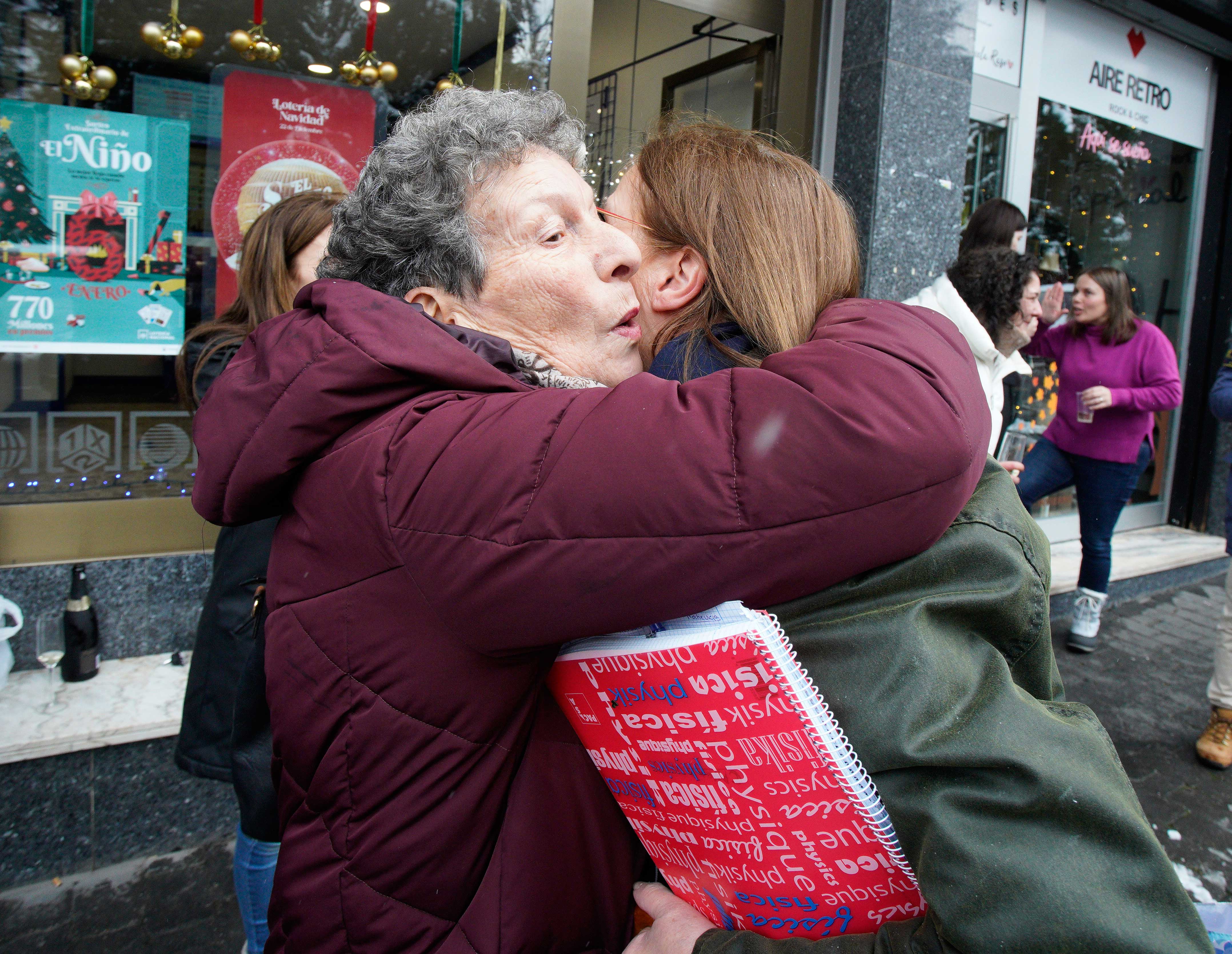 'El Gordo' deja una lluvia de millones en Villablino | CÉSAR SÁNCHEZ (Ical) 