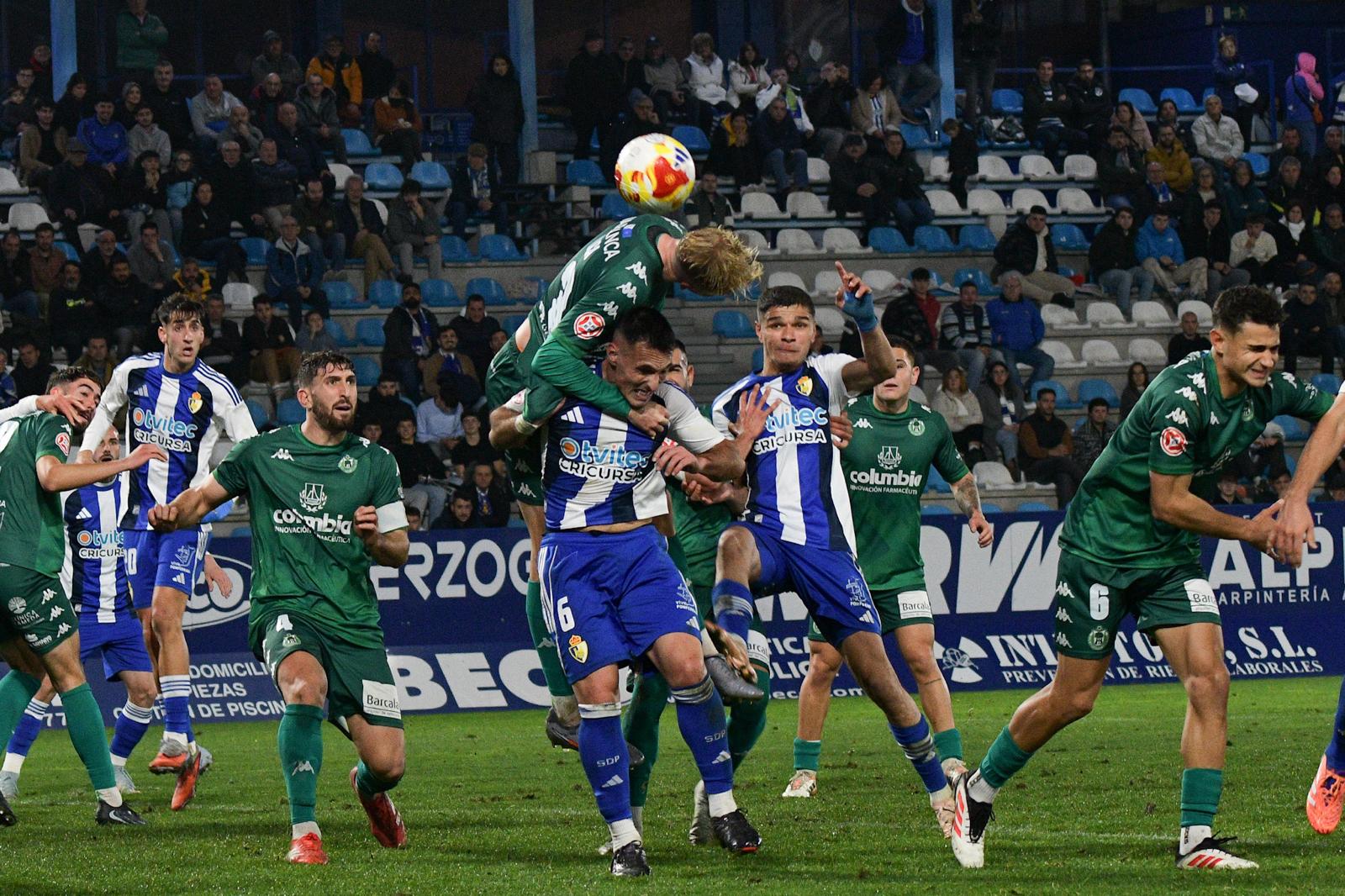 La Ponferradina ha encajado el 79% de sus goles en las segundas partes, ante el Arenteiro fue el rival que más encajó con tres goles. QUINITO