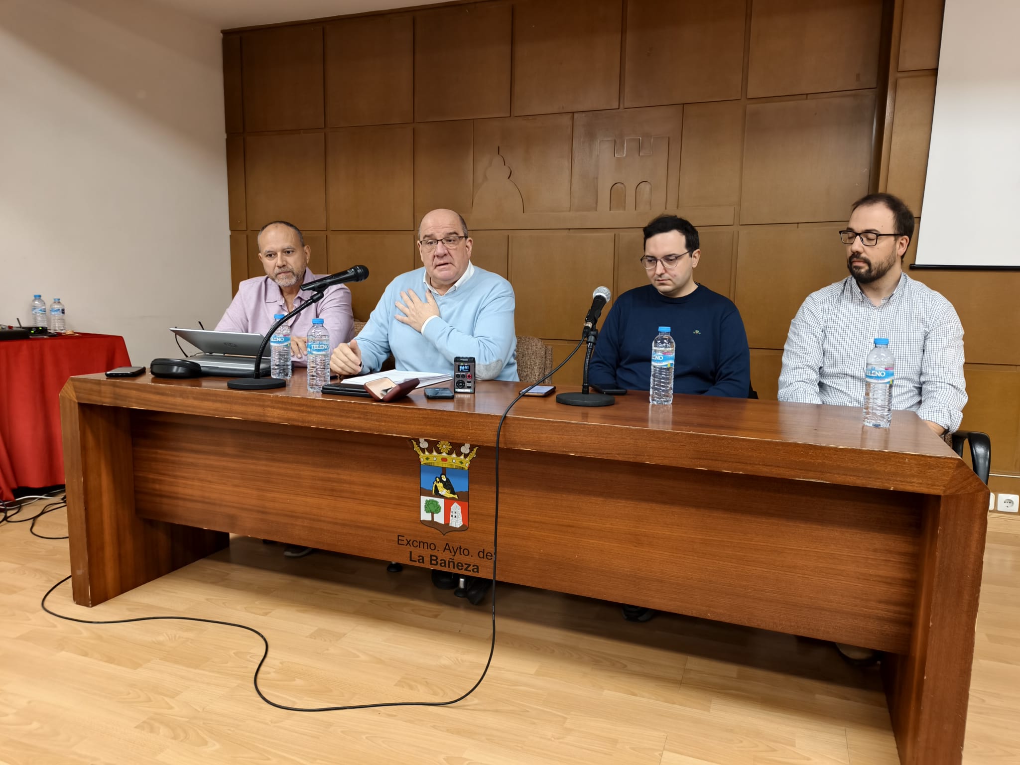 José Javier Morla, Rodolfo Sánchez, Roberto Carracedo y Luis Fernando Miguélez durante la rueda de prensa. | A.R.