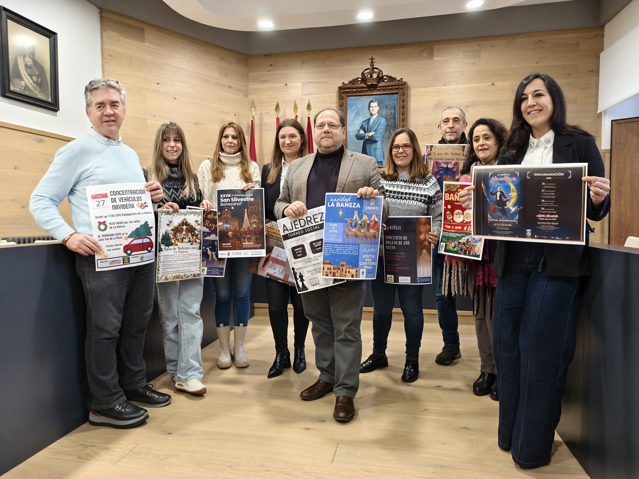 El equipo de gobierno presentando este martes la programación navideña. | A. RODRÍGUEZ