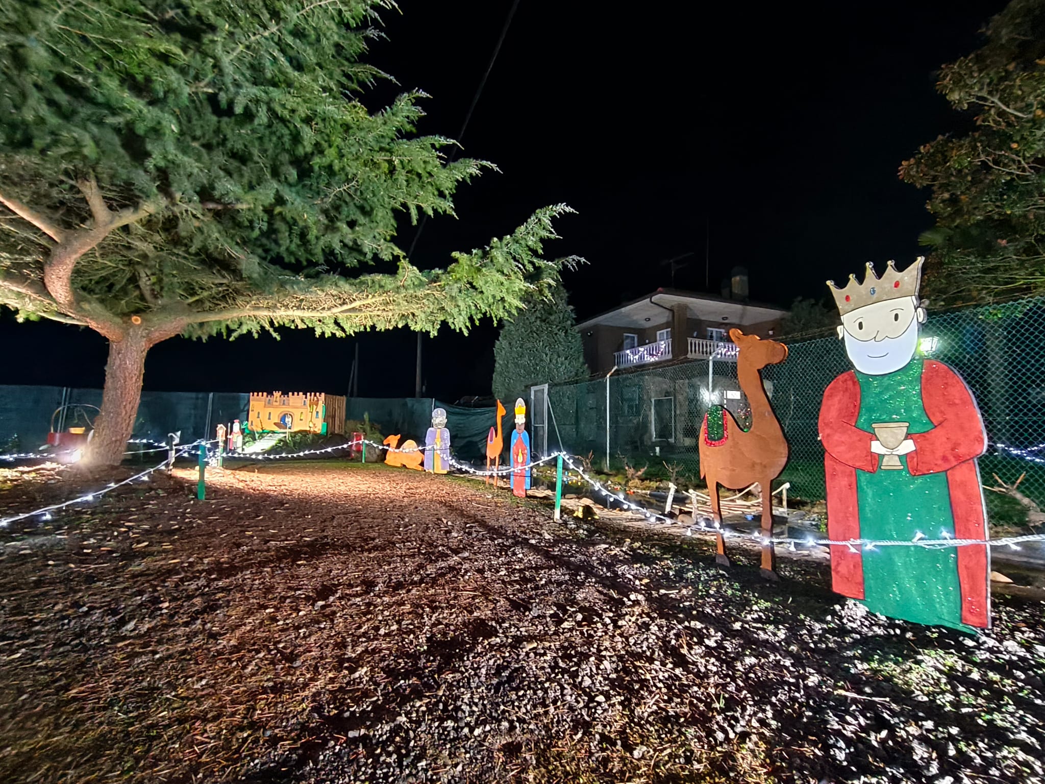 WhatsApp Image 2025 12 23 at 19.30.00 (1) WhatsApp Image 2025 12 23 at 19.30.00 (1)