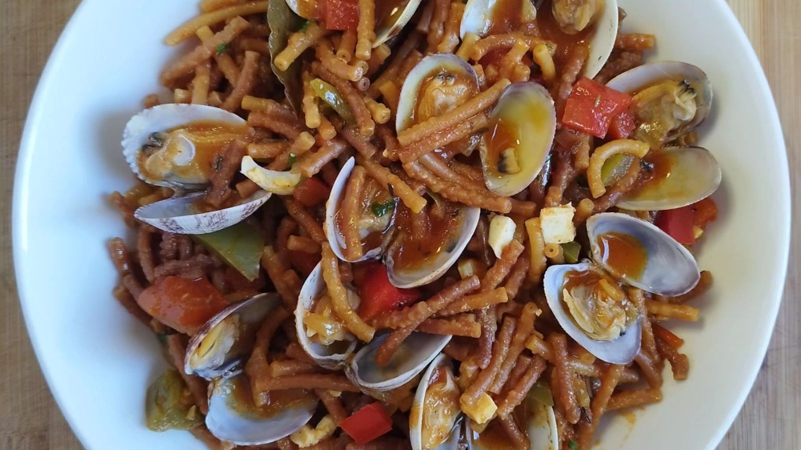 Receta de fideos a la cazuela con almejas de Marcelo Ramón.