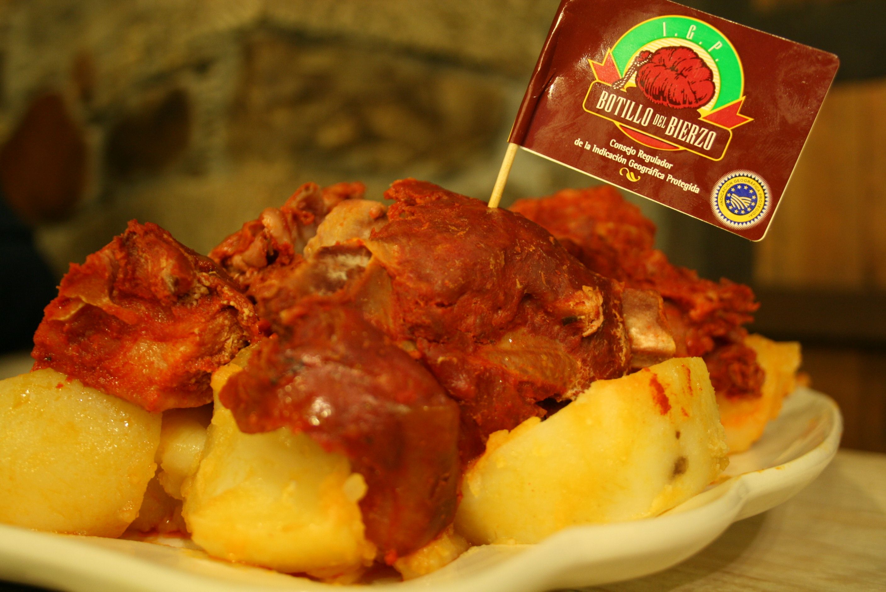 El botillo es el embutido rey de la gastronomía berciana.