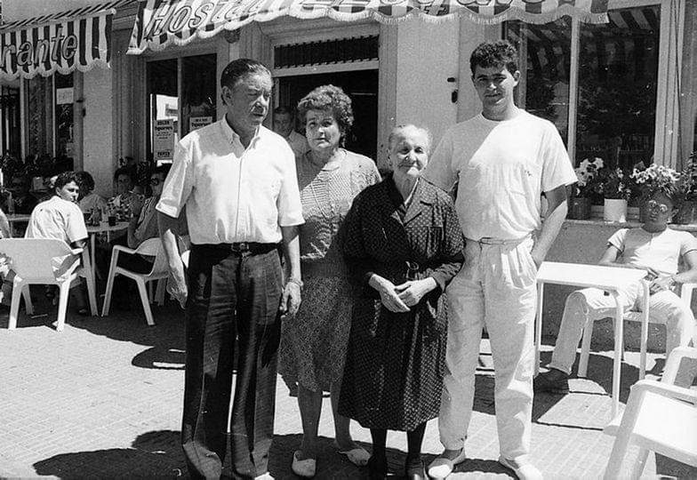 Casa Ezequiel, restaurante y fábrica de embutidos, cumple este año ochenta años de andadura