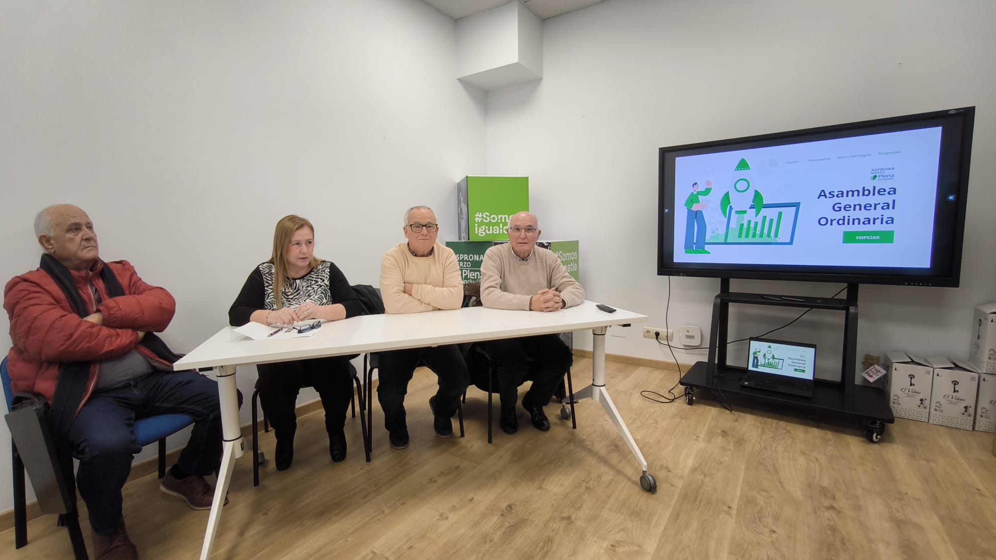 Momentos de la Asamblea General de Asprona Bierzo. 