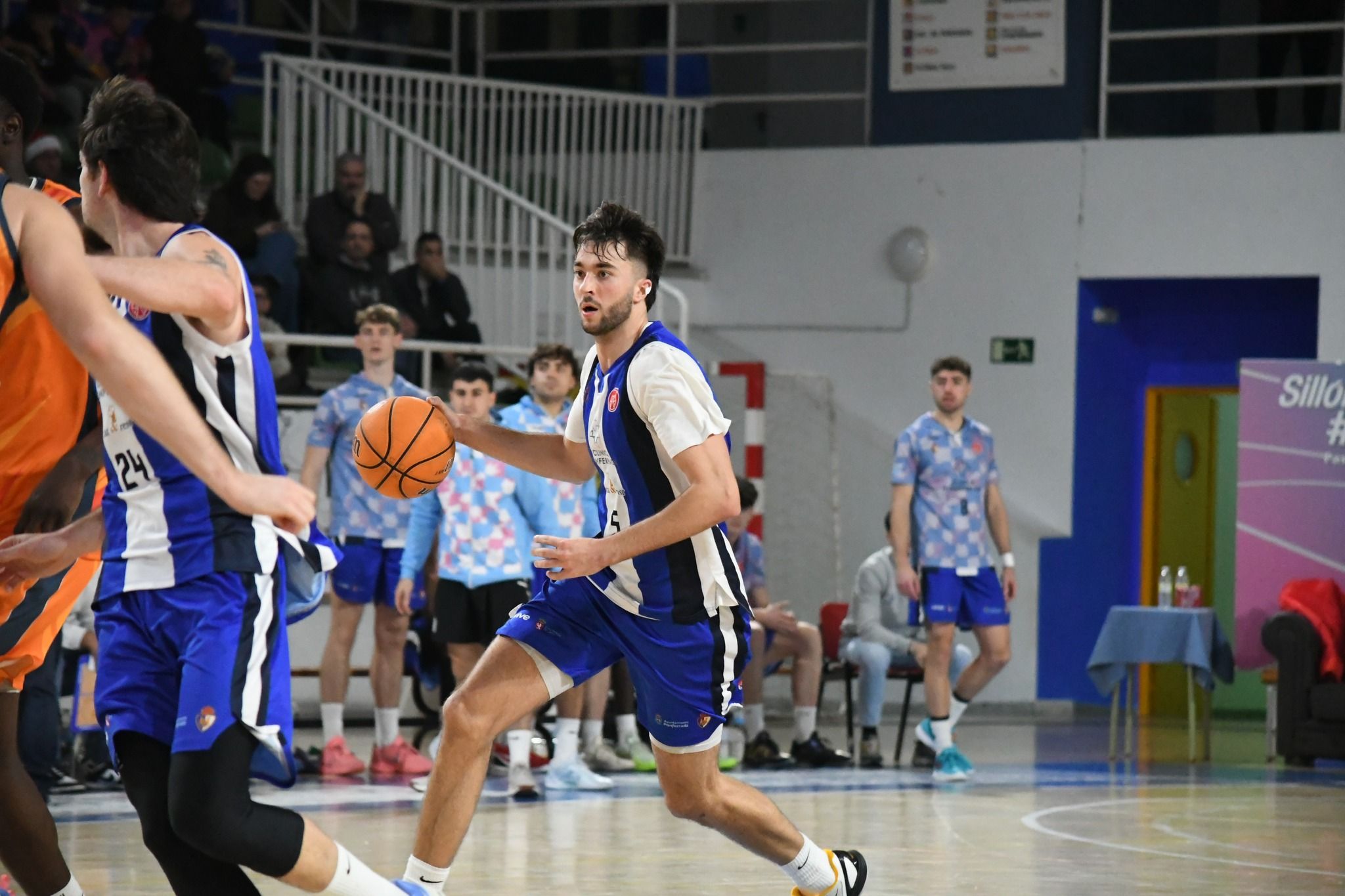 Ponferrada viaja a Logroño con apenas 10 jugadores tras dar tres bajas en este mercado. REDBLANQUIAZUL