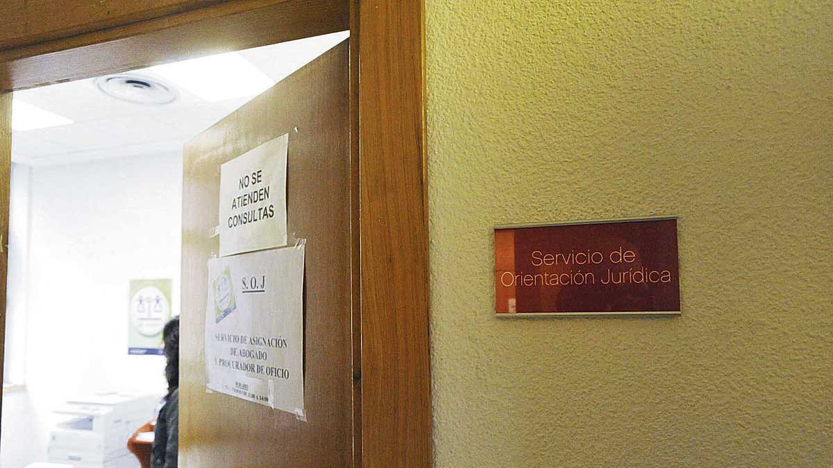 Despacho del Servicio de Orientación Jurídica en los Juzgados de León. | DANIEL MARTÍN