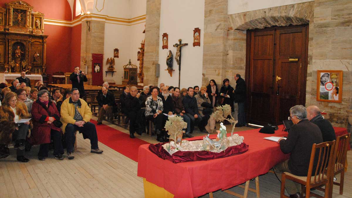 El encuentro de belenistas se celebrará por tercera vez en la iglesia parroquial de Robledo de la Valduerna. | ABAJO El encuentro de belenistas se celebrará por tercera vez en la iglesia parroquial de Robledo de la Valduerna. | ABAJO