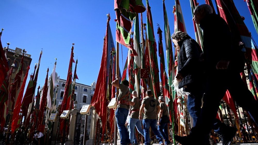 Imagen de archivo de un desfile de pendones. | SAÚL ARÉN