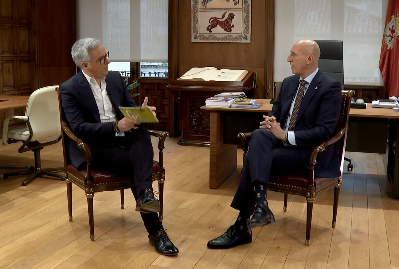 El alcalde de León, José Antonio Diez, en la entrevista de ayer en CyL Televisión. | CYLTV