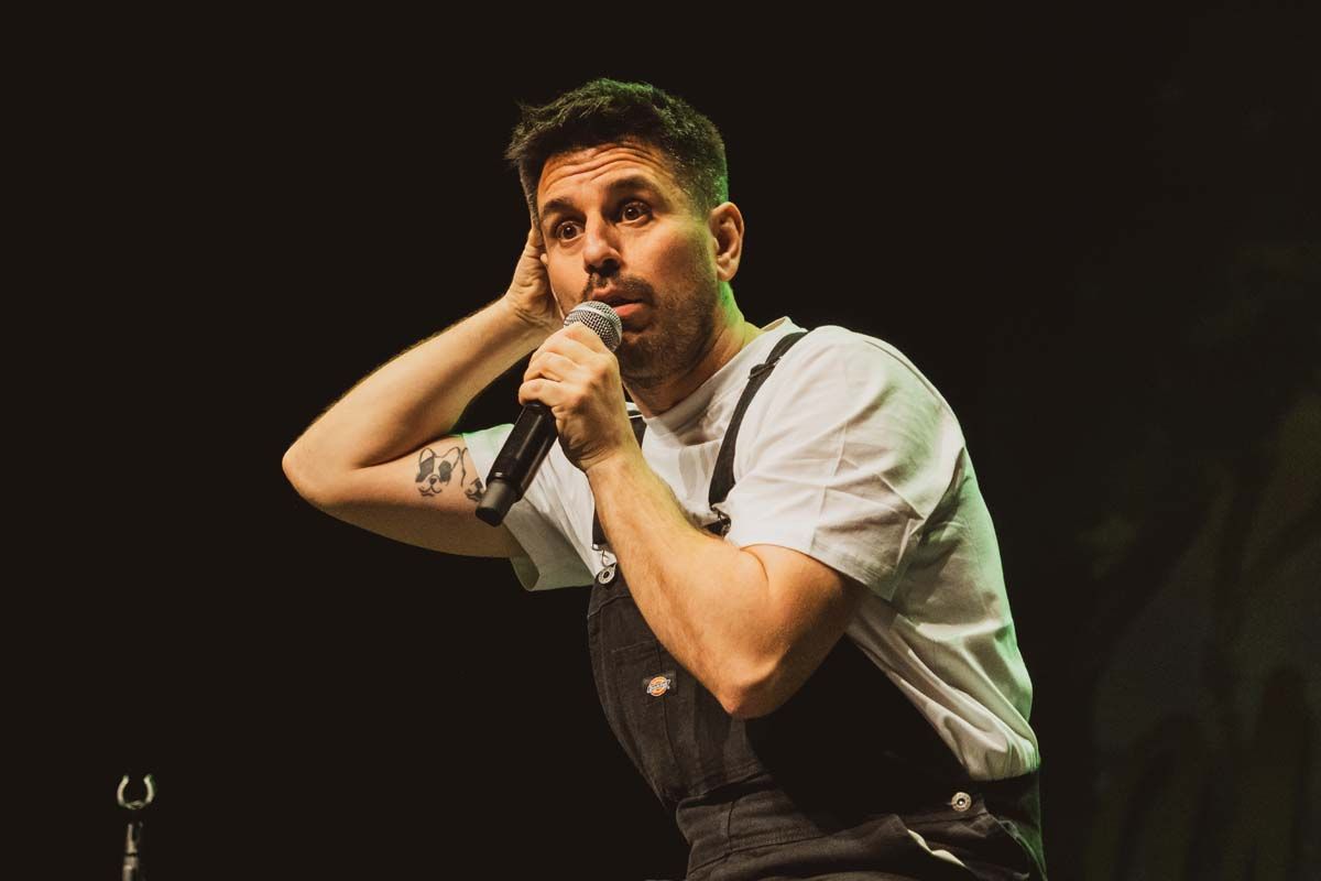 El humorista Fran Pati en uno de sus espectáculos. | TEATRO SAN FRANCISCO