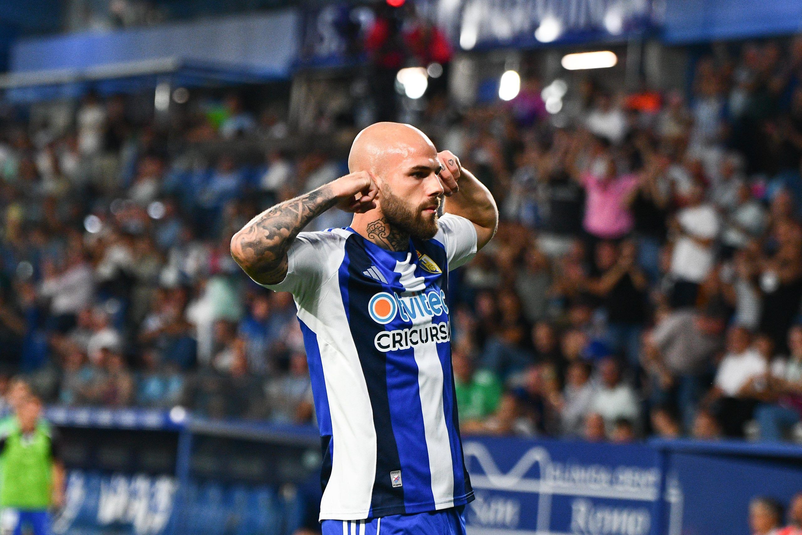 Sergio Benito no contará con demasiados minutos con Nafti y el club le ha abierto la puerta a salir cedido hasta final de temporada. QUINITO