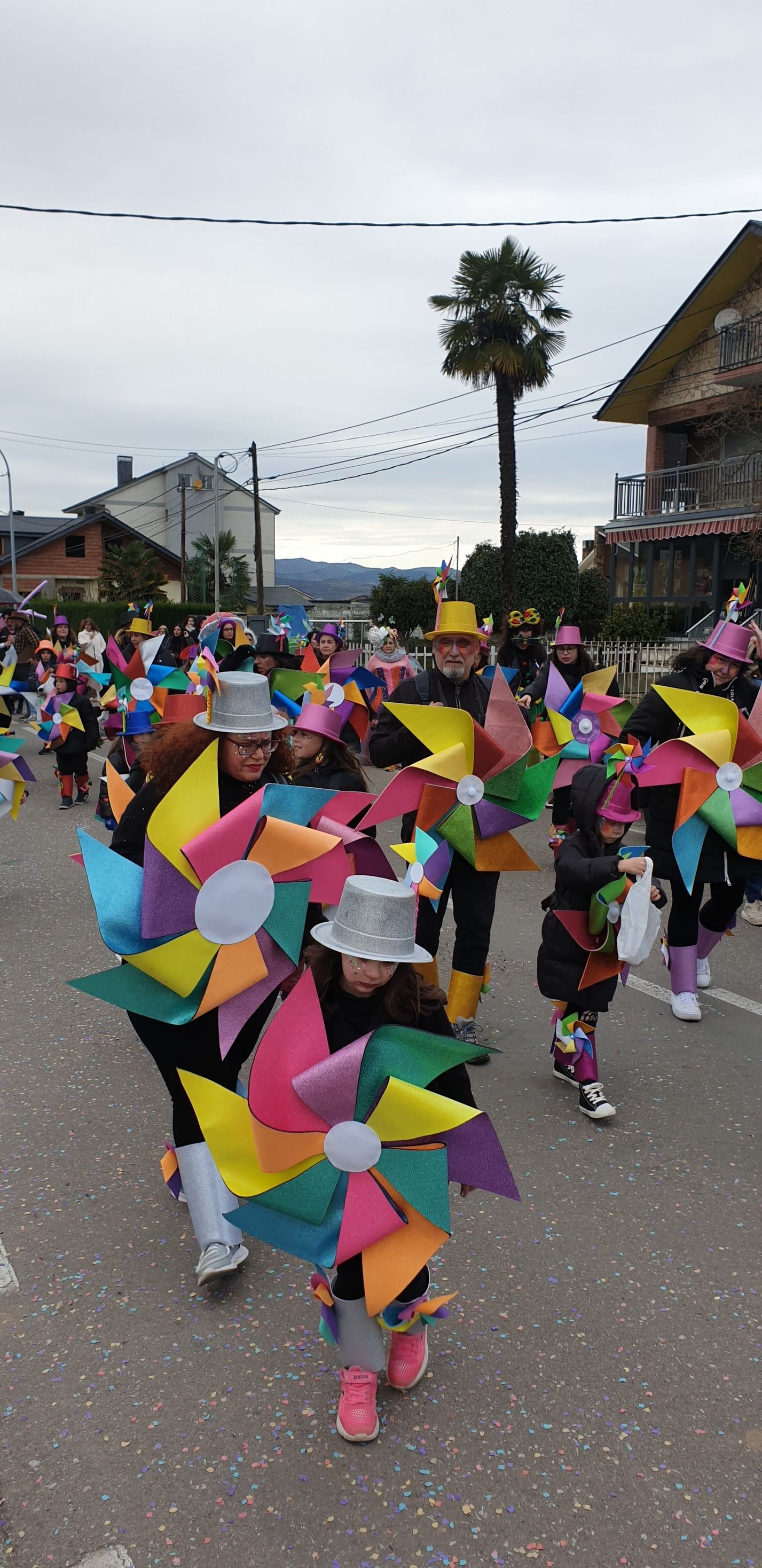 Uno de los últimos carnavales en el Ayuntamiento de Carracedelo.