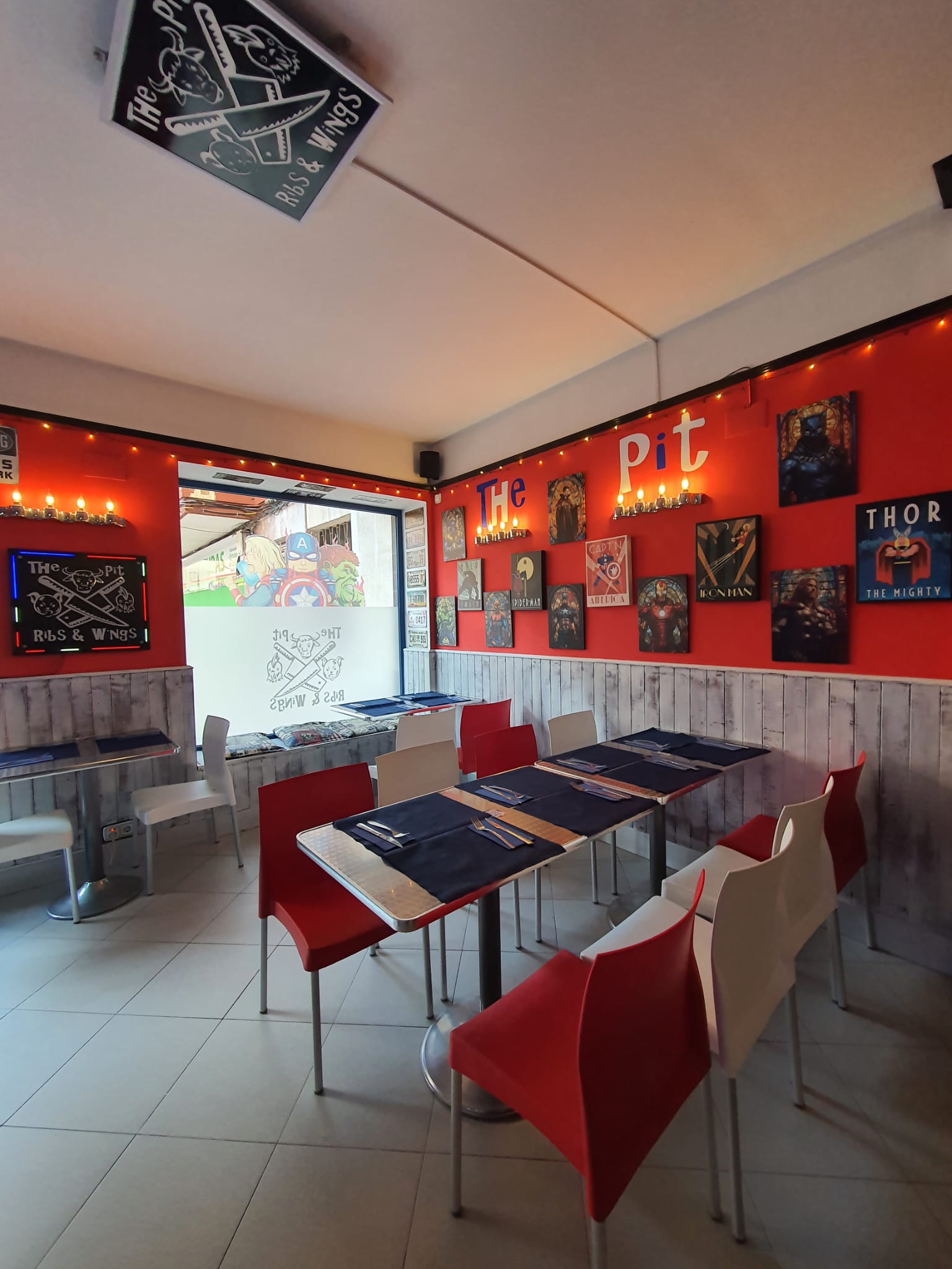   The Pit Ribs & Wings organiza un First Dates a la 'leonesa ' para San Valentín.| THE PIT RIBS & WINGS