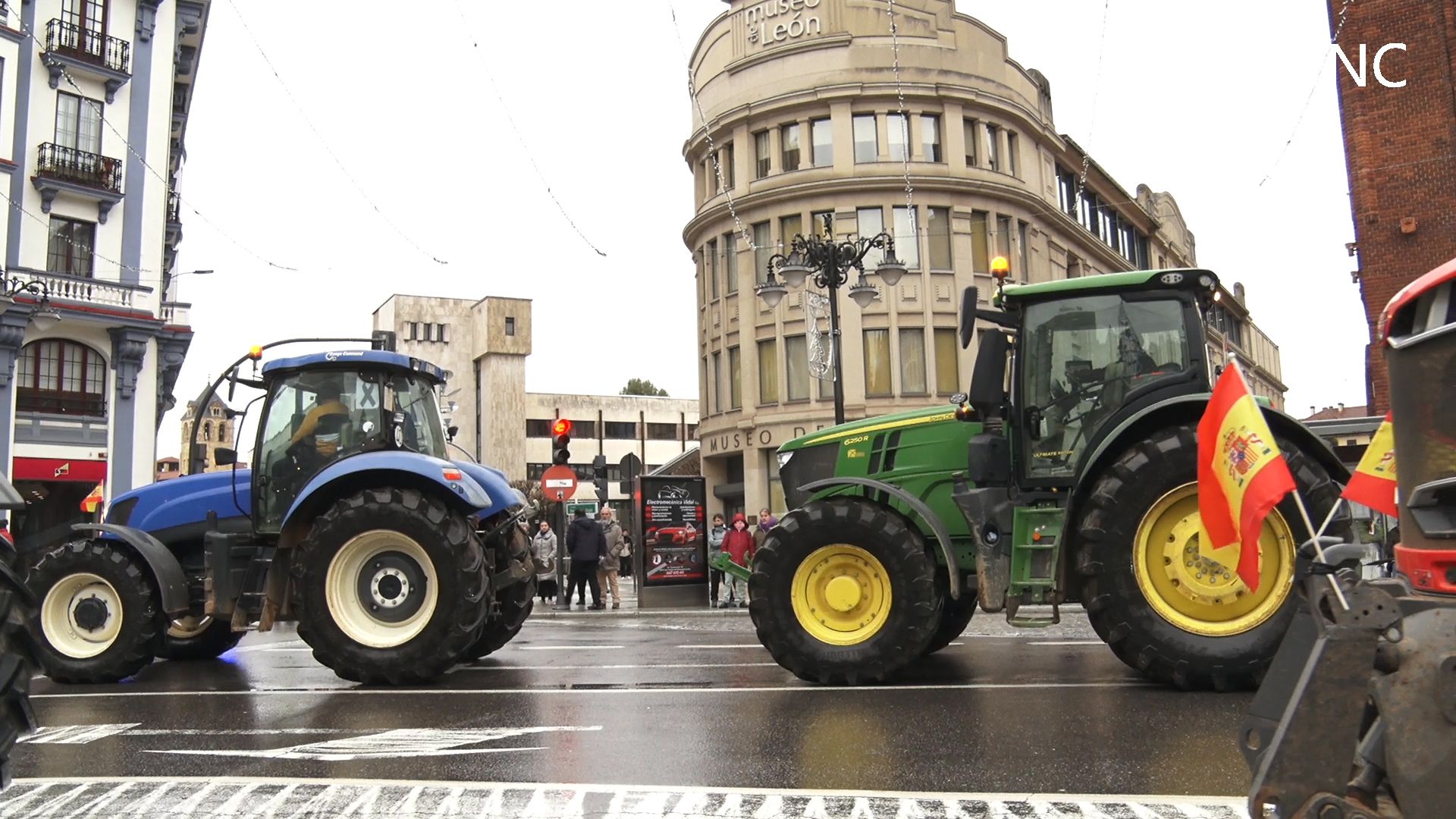 Vuelven a rugir los tractores en León: El campo rechaza el acuerdo con Mercosur