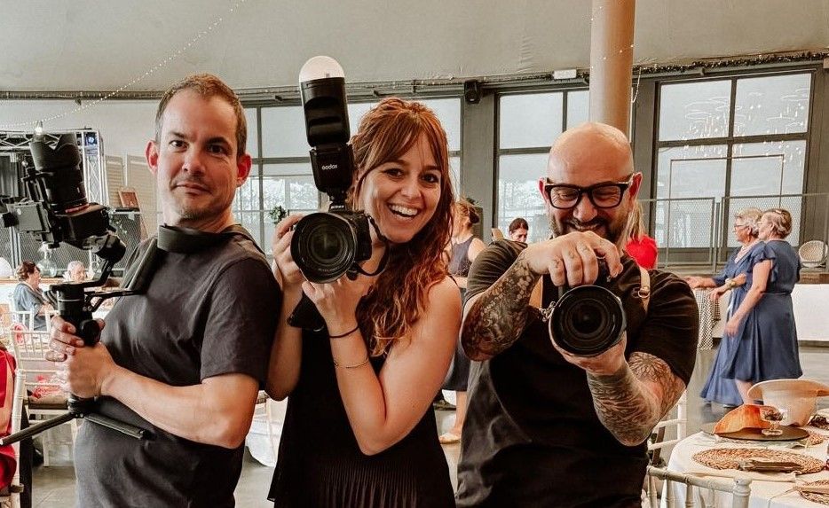 Equipo completo de Quinito Fotografía.