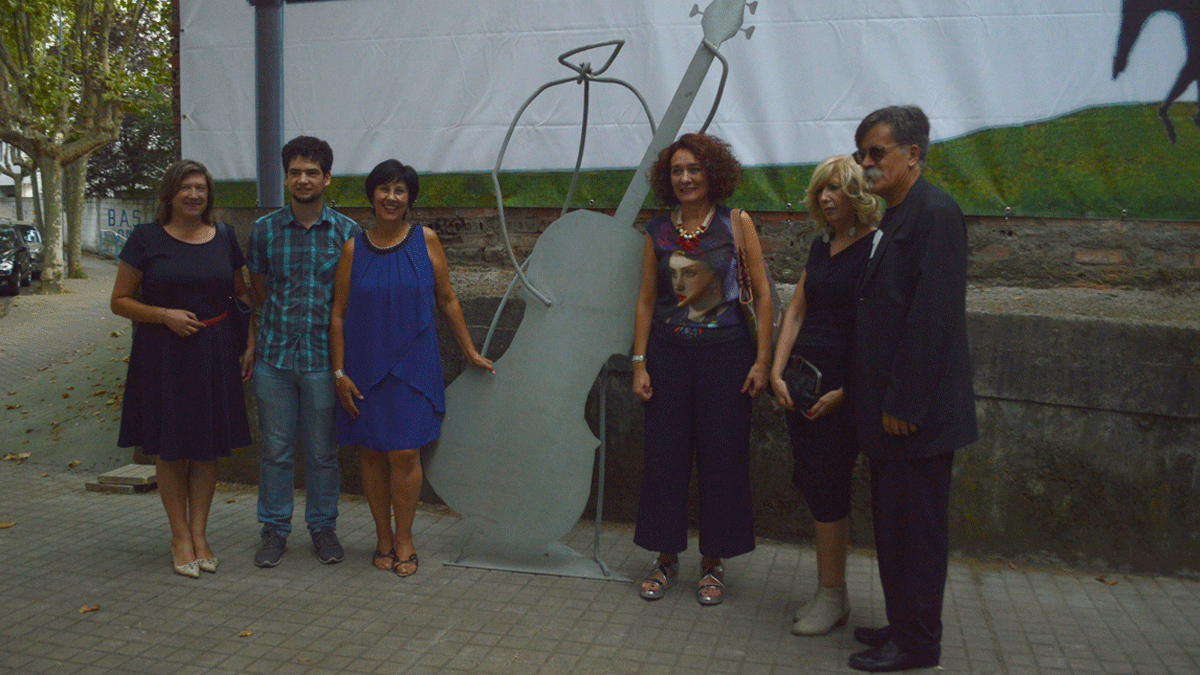 Santalla inauguró este viernes la exposición en el Centro Cultural Río Selmo. | L.N.C.
