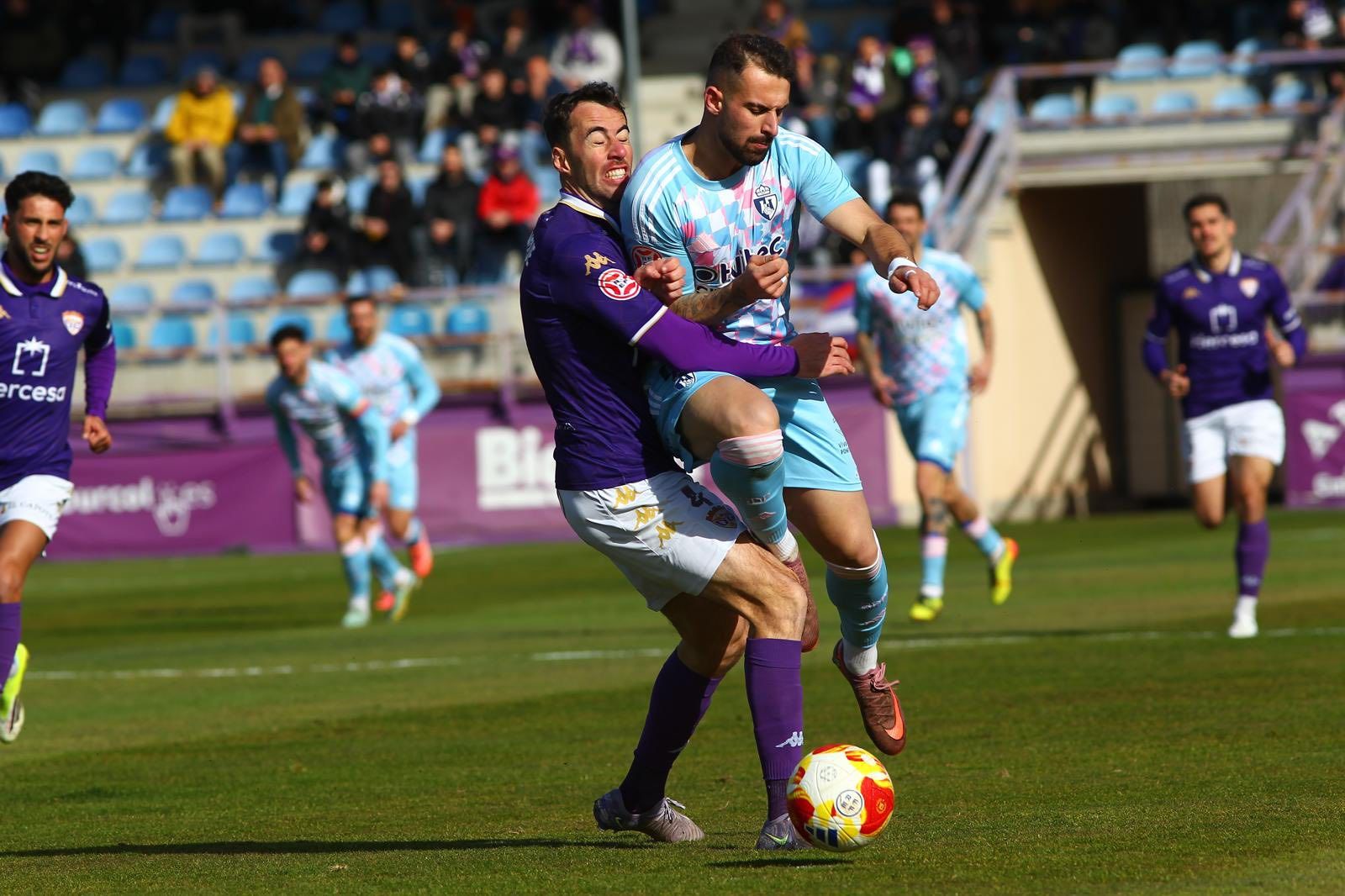 La Ponferradina logró en Guadalajara su tercera victoria seguida y portería a cero. SDP