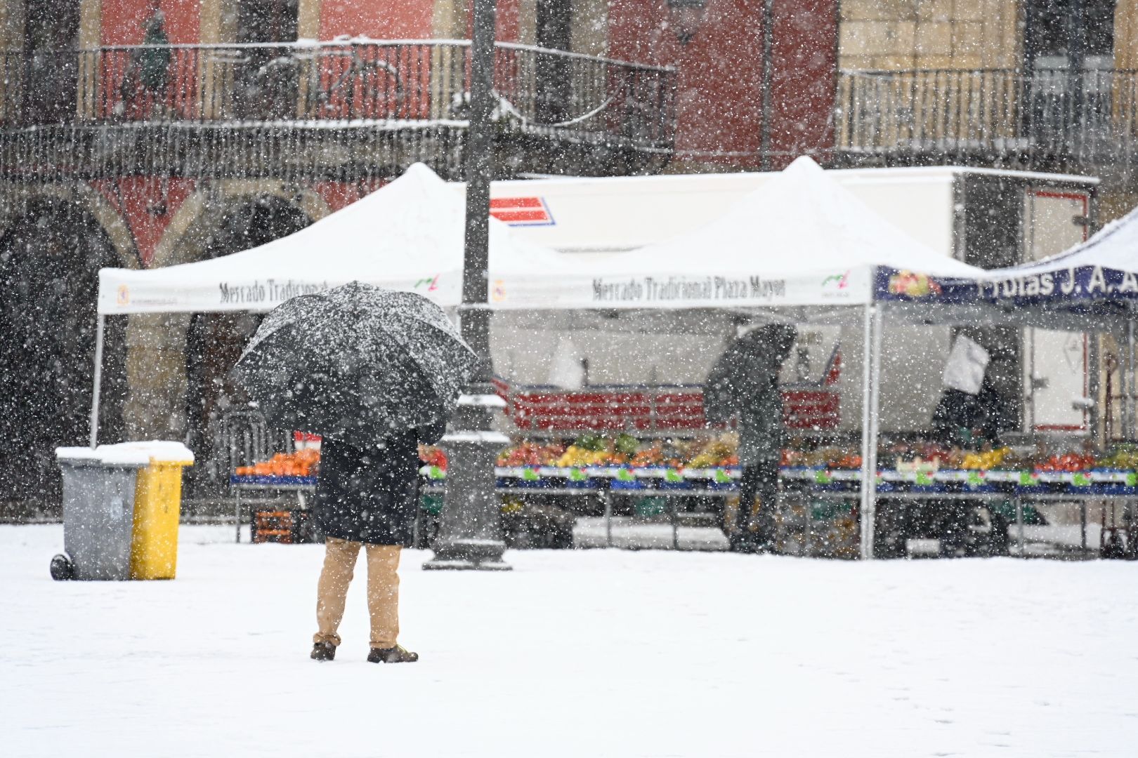 La borrasca Kristin tiñe León de blanco (10)