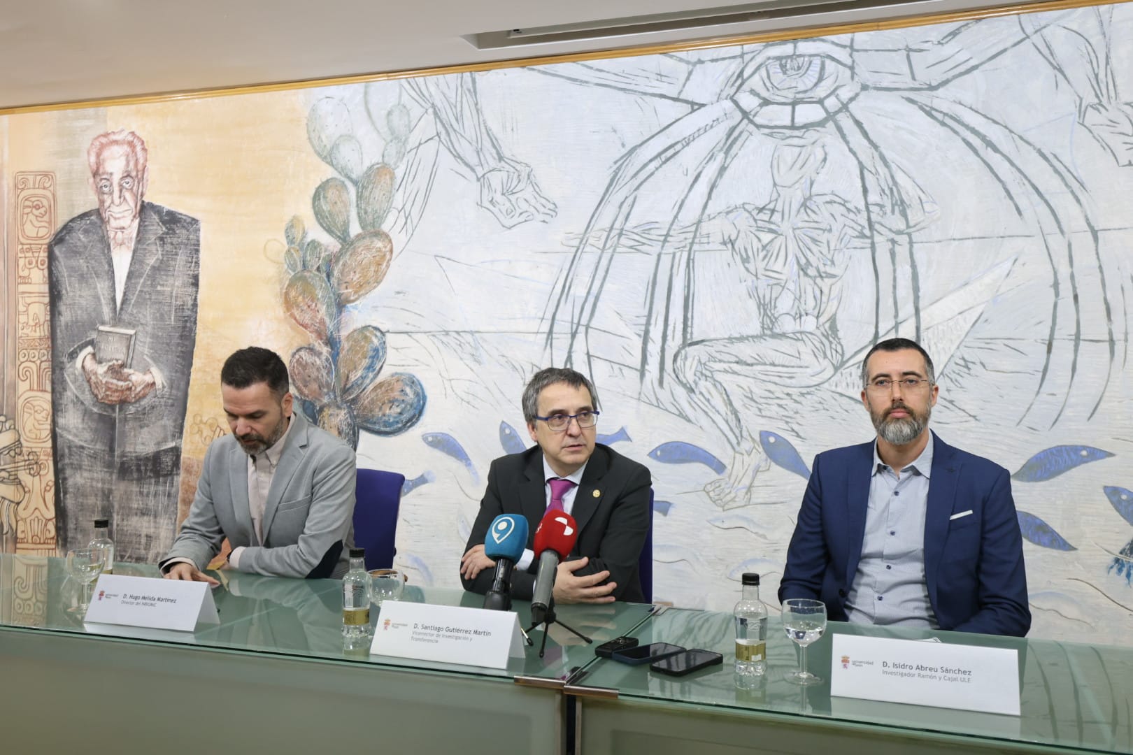 Un instante de la presentación de la investigación  coordinada por la Universidad de León  para combatir la anemia. | FERNANDO OTERO