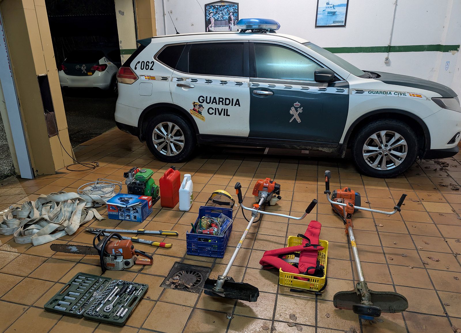 Material recuperado por la Guardia Civil.