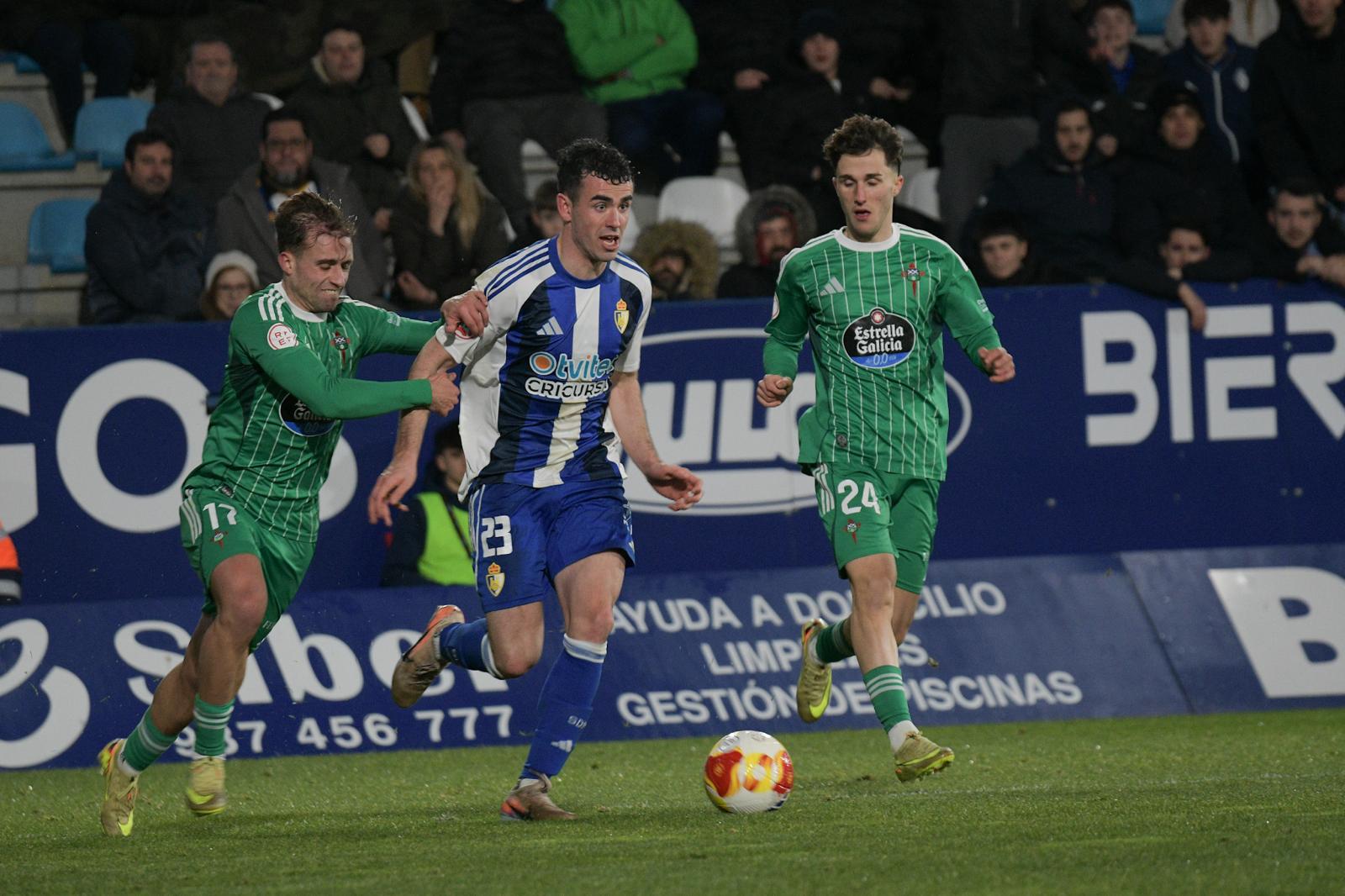 Mario Jorrín se lesionó el pasado miércoles y está a la espera de pruebas. ENRIQUE RAMÓN