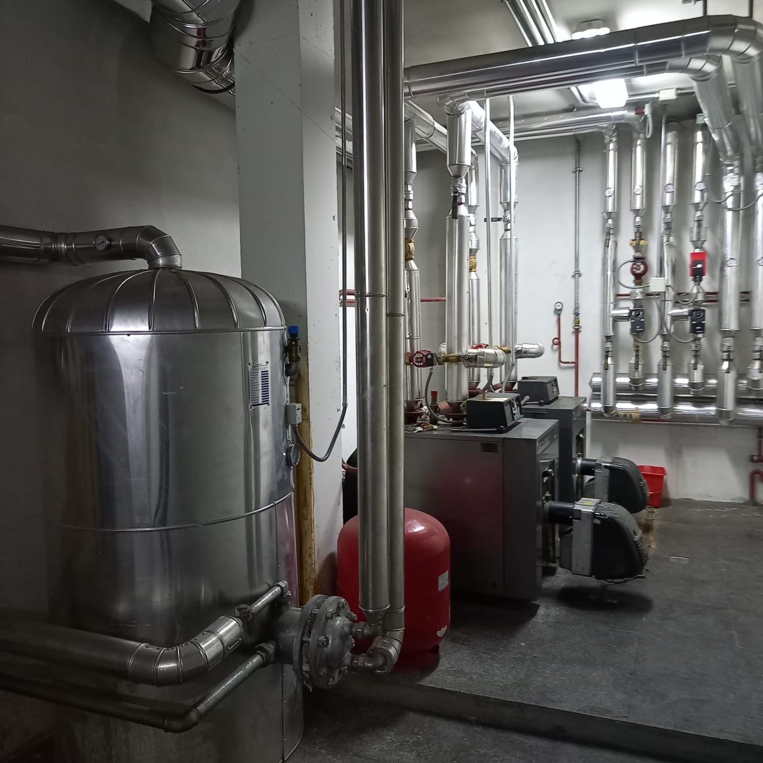 Instalación y mantenimiento de sistemas de calefacción.  | MANTENIMIENTOS MORÁN