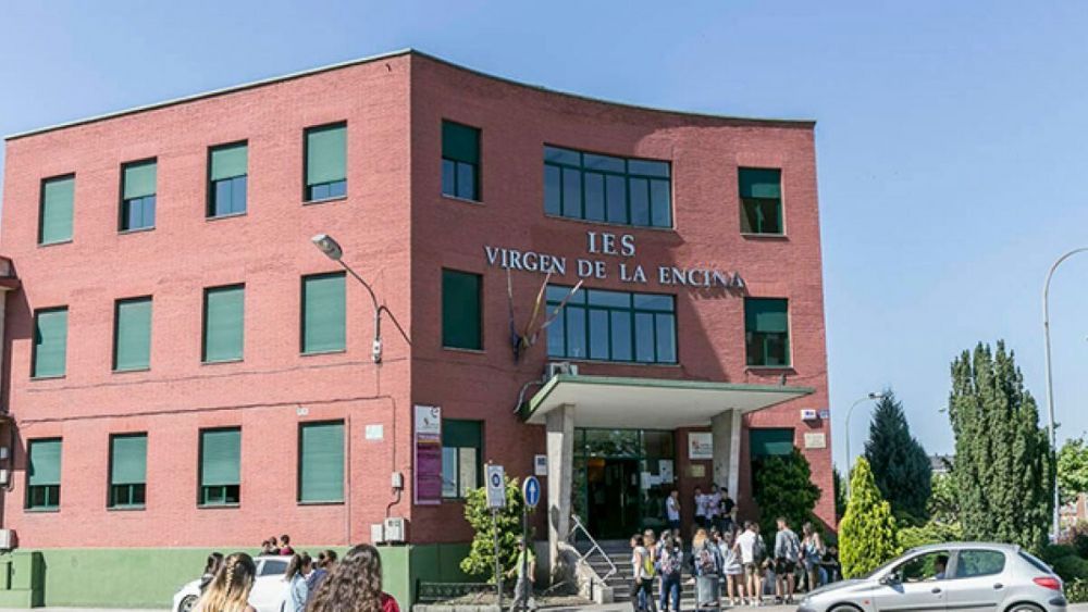 El IES Virgen de la Encina recibirá la visita de una Premio Nacional de Literatura Dramática.