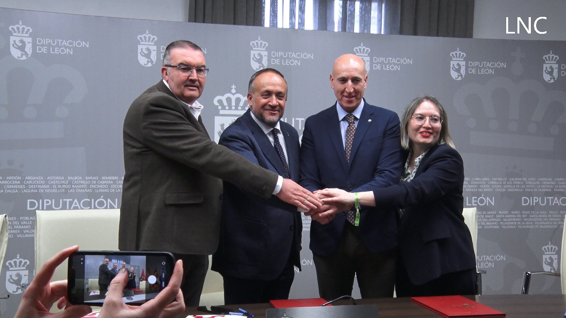 El 'Amazon leonés' será realidad antes de verano: taquillas inteligentes, vehículos eléctricos y empleo