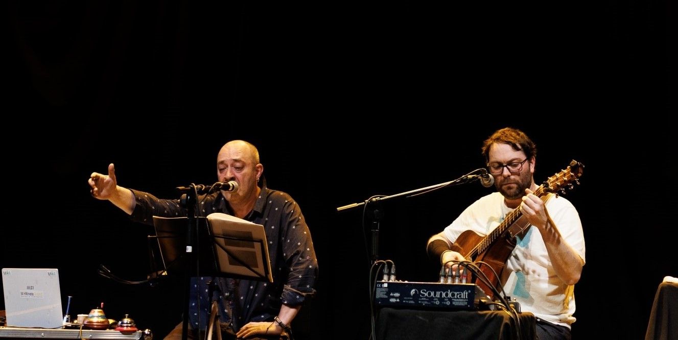 Rodri Martínez y Víctor M. Díez llevan este sábado al teatro El Albéitar su versión dedicada a la mina y la minería. | L.N.C.