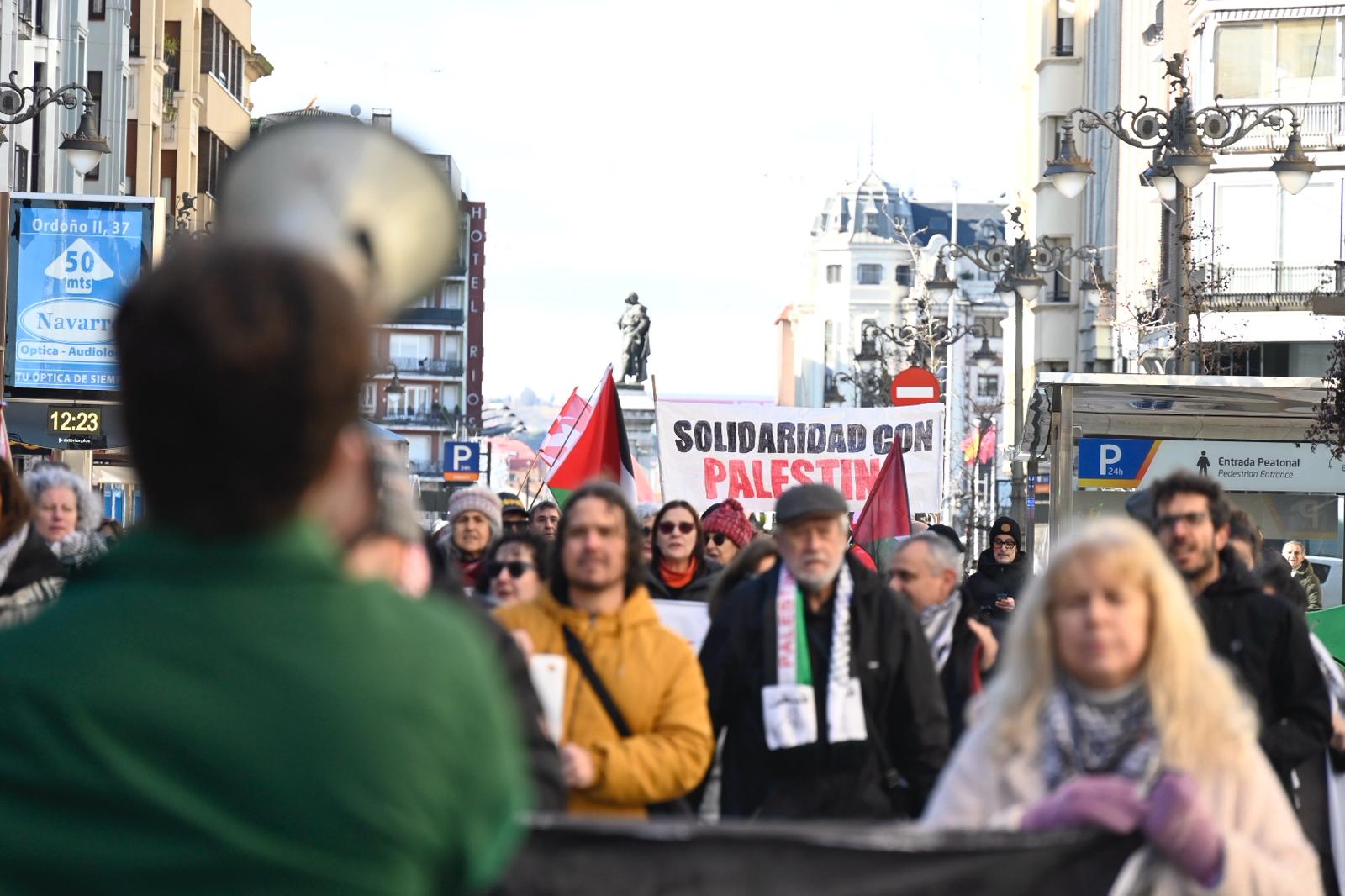 Manifestación a favor de Palestina este sábado en León capital. | SAÚL ARÉN