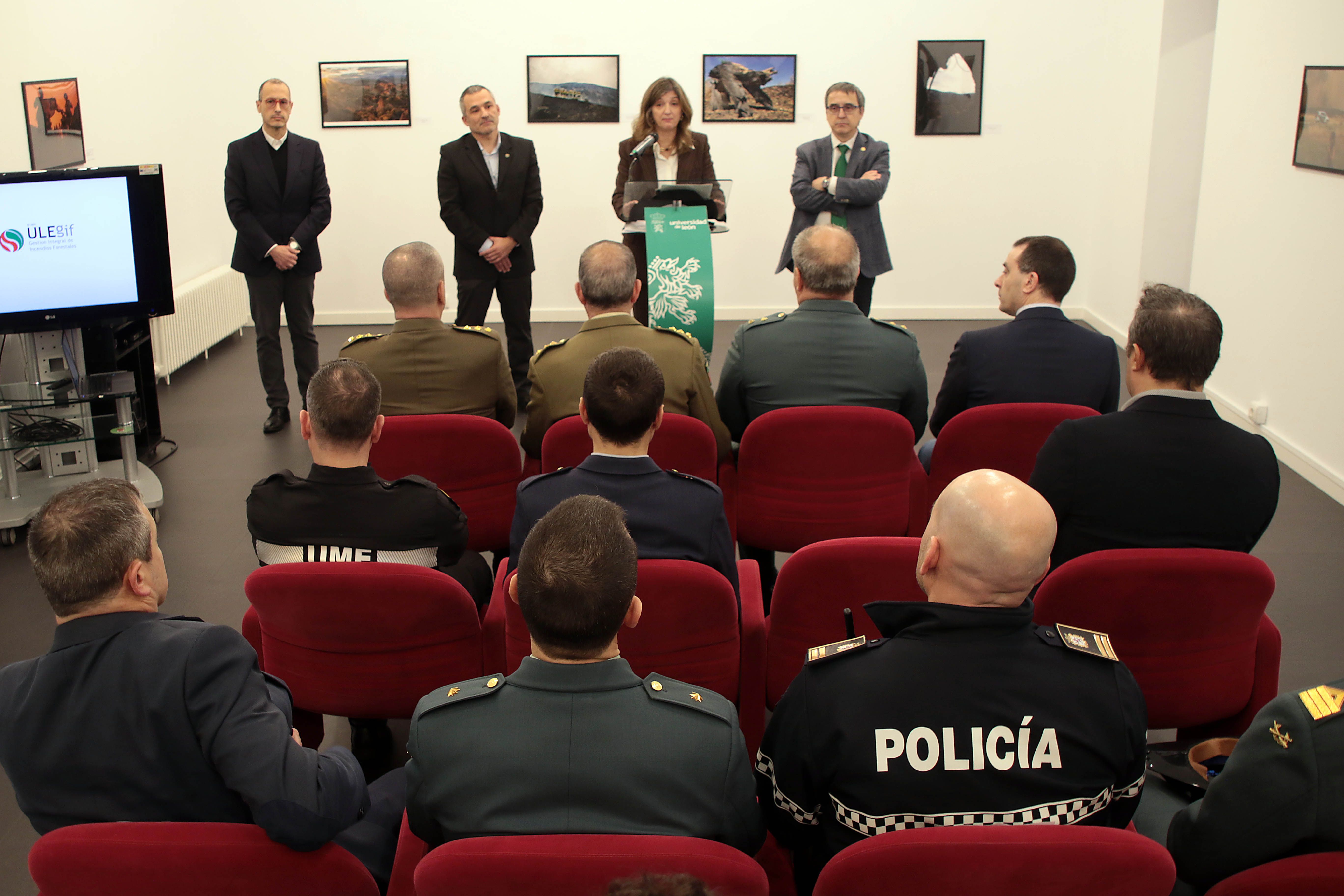 Presentación de la exposición fotográfica y balance de las actuaciones de ULE Gif. | ICAL