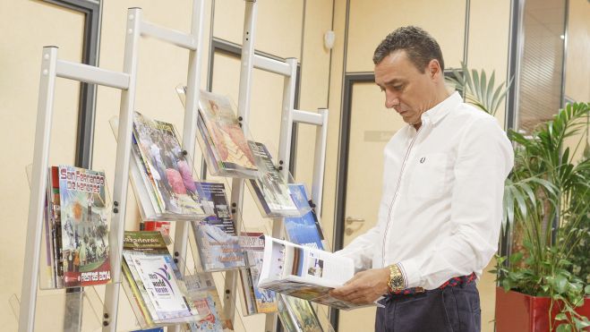 Fernando Santos, de Editorial MIC, recibirá el Premio Círculo de Oro 2025. | L.N.C.