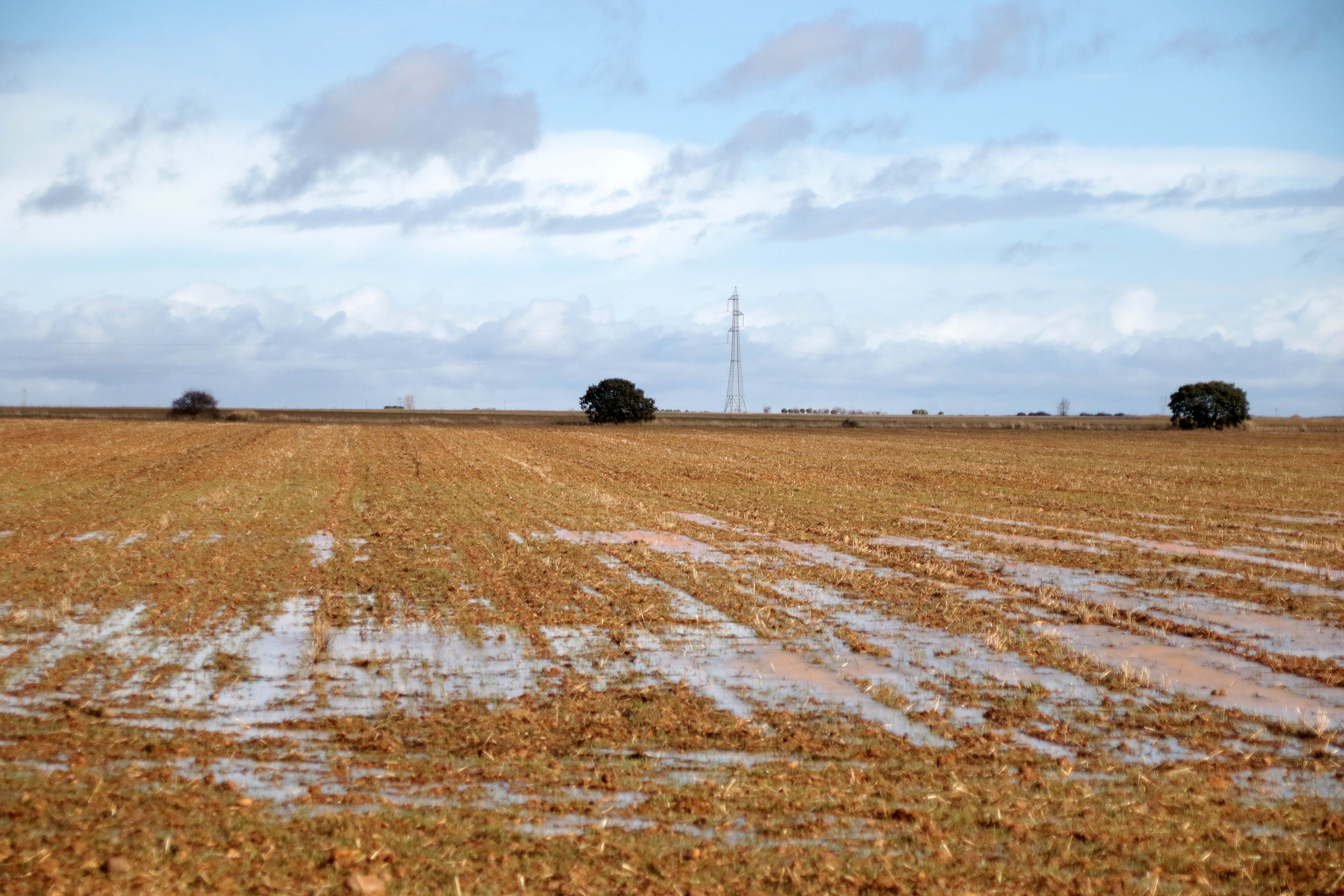 Inundaciones en el sur de la provincia de León (16)