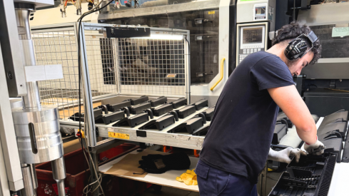 Líder en la transformación de termoplásticos y termocauchos.