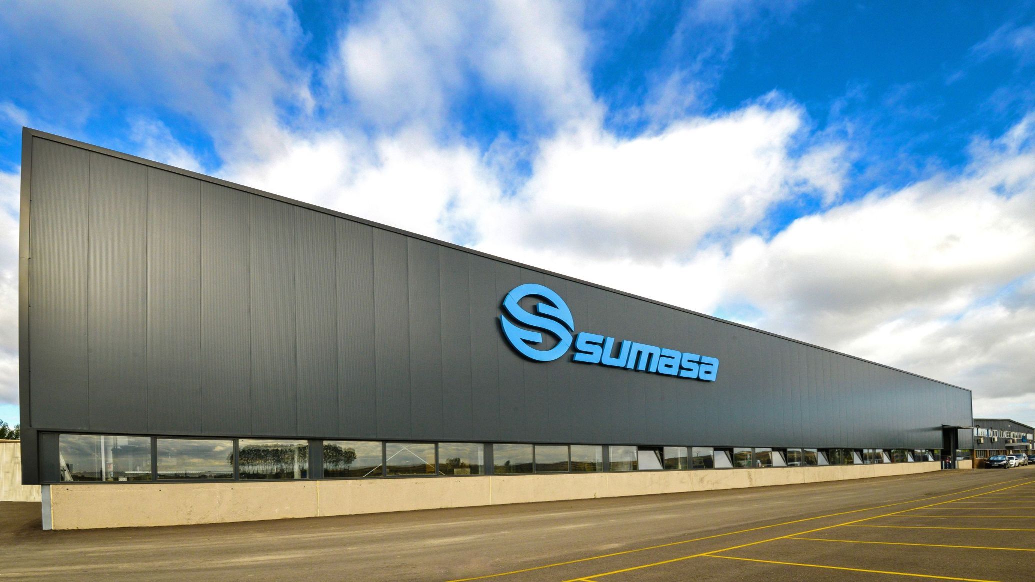 Fundada en 1981, Sumasa ha crecido sin perder su esencia una industria cercana y altamente especializada.