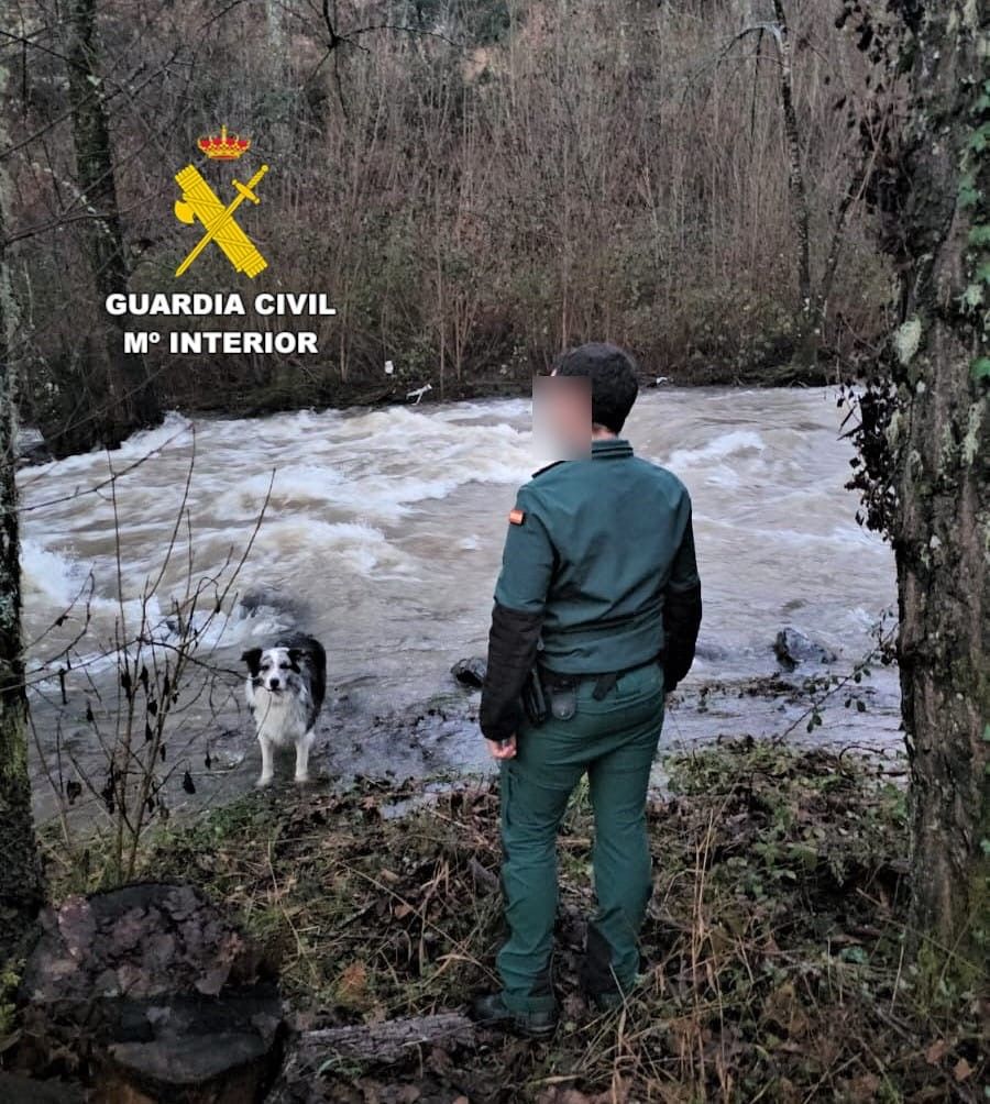 Efectivos desplegados en los trabajos de localización del anciano. 